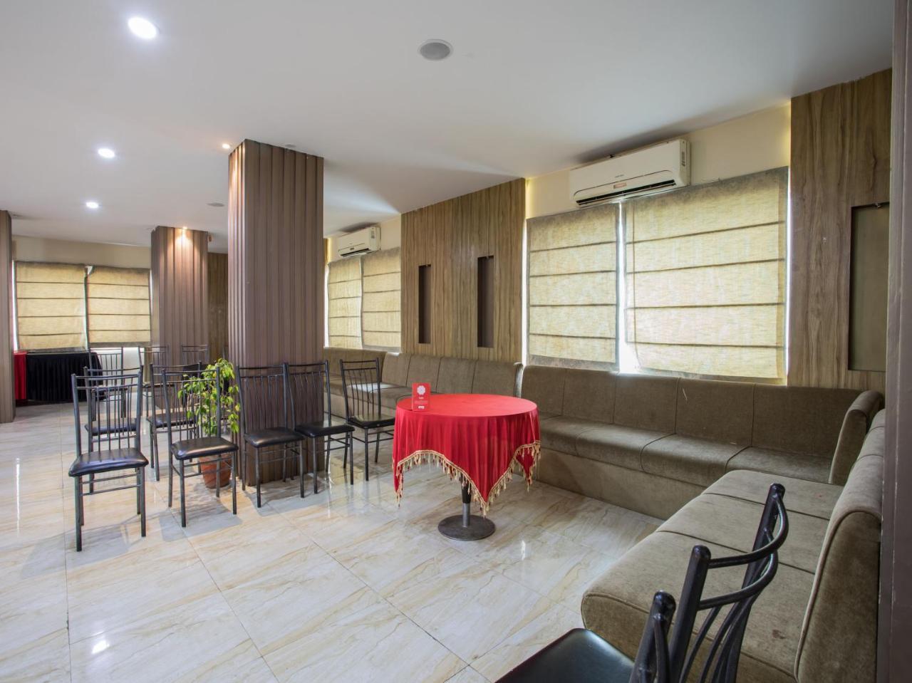 Capital O 1546 The Sensation Hotel Indore Exterior foto